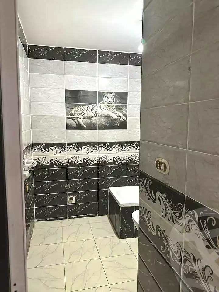 https://aqarmap.com.eg/ar/listing/7025585-for-sale-alexandria-al-agamy-el-hanouvel-al-asdakaa-st