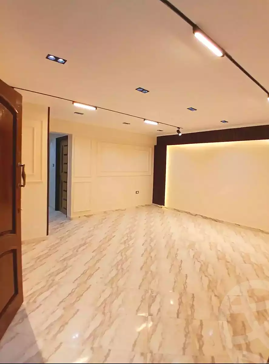https://aqarmap.com.eg/ar/listing/7025546-for-sale-alexandria-al-agamy-lbytsh
