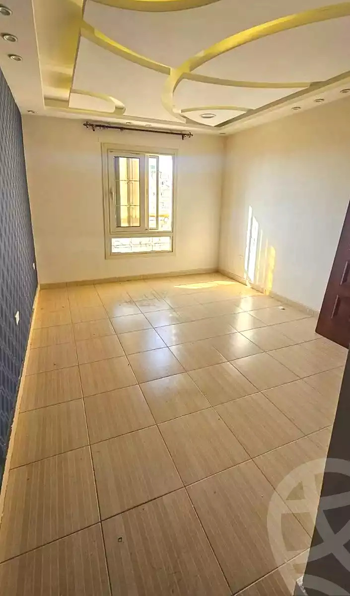 https://aqarmap.com.eg/en/listing/7025520-for-rent-alexandria-shds