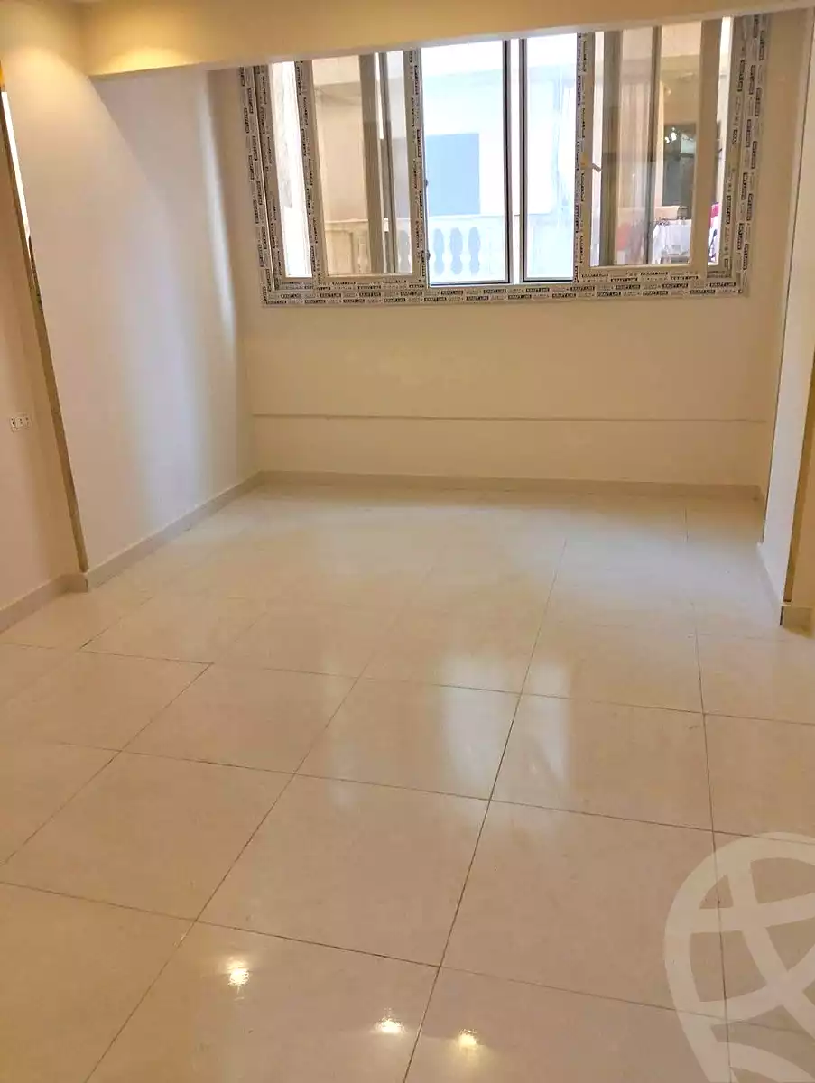 https://aqarmap.com.eg/en/listing/7025734-for-sale-alexandria-el-asafra-l-sfr-bhry
