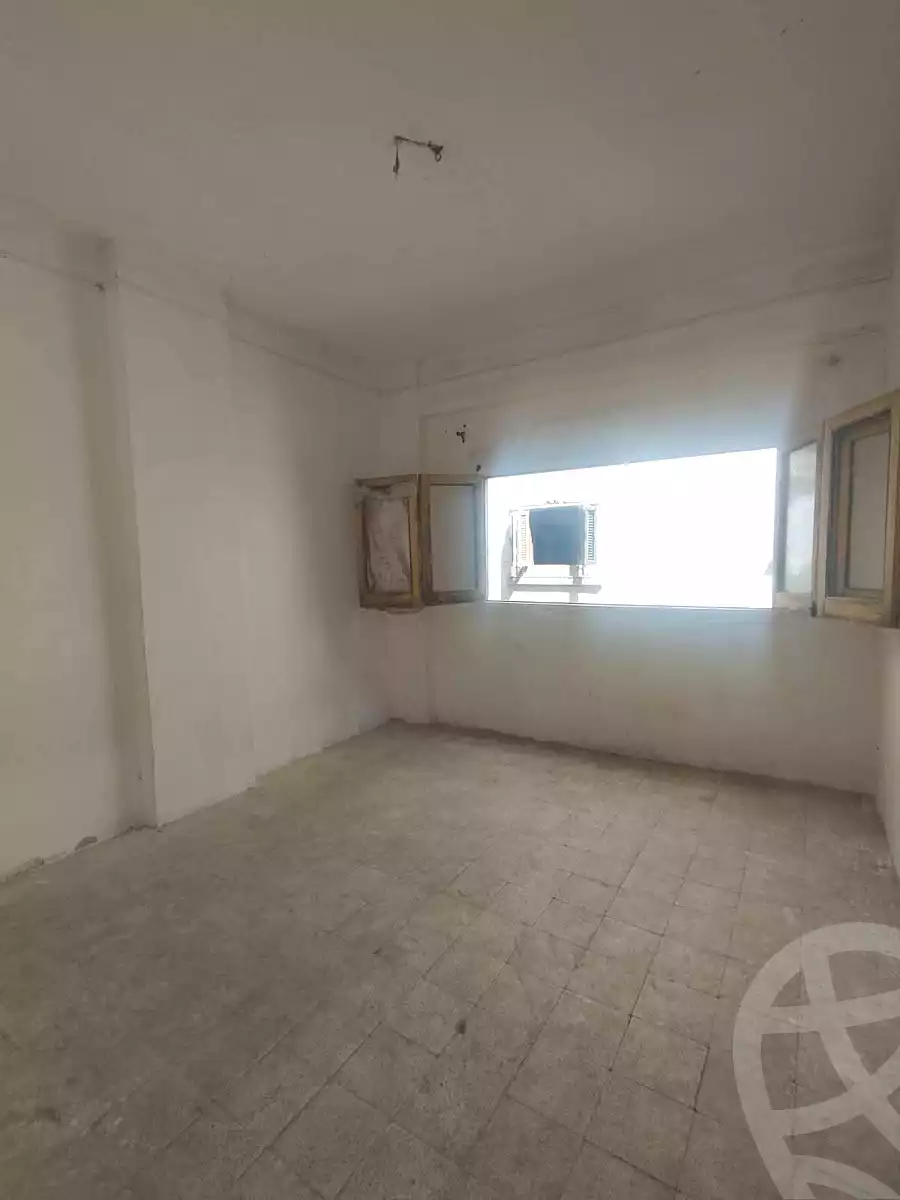 https://aqarmap.com.eg/en/listing/7025746-for-sale-alexandria-al-agamy-lbytsh-ain-shams-st
