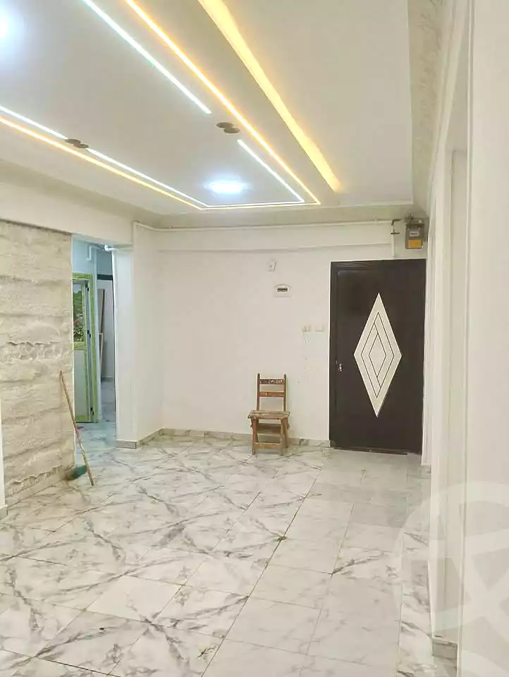 https://aqarmap.com.eg/ar/listing/7025815-for-sale-alexandria-bw-qyr-street-16