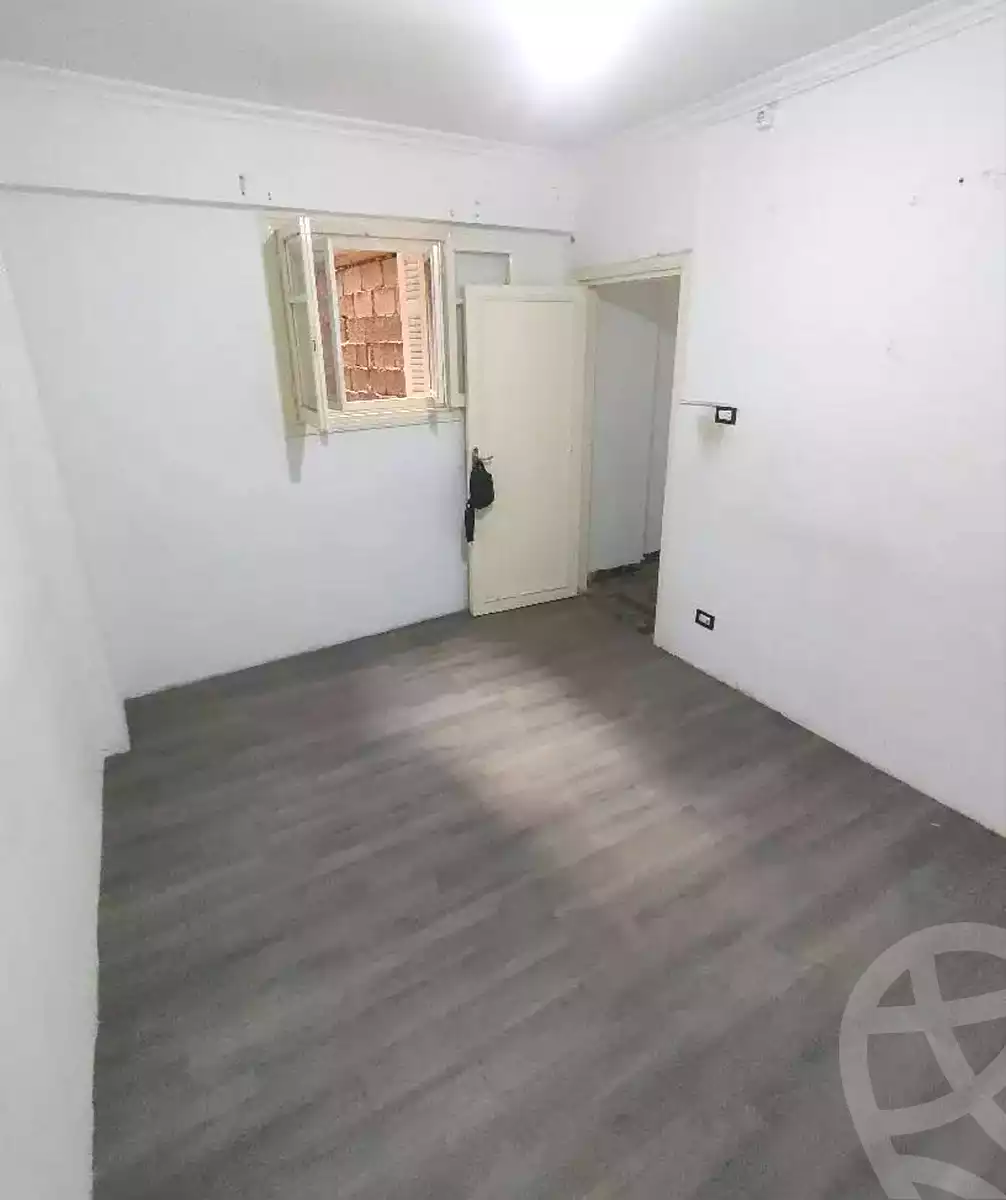 https://aqarmap.com.eg/en/listing/7026125-for-sale-alexandria-fyktwry-shr-jml-bd-lnsr