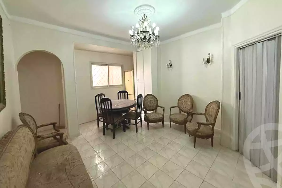 https://aqarmap.com.eg/en/listing/7026766-for-sale-cairo-downtown-bab-el-loaa-al-bustan-st