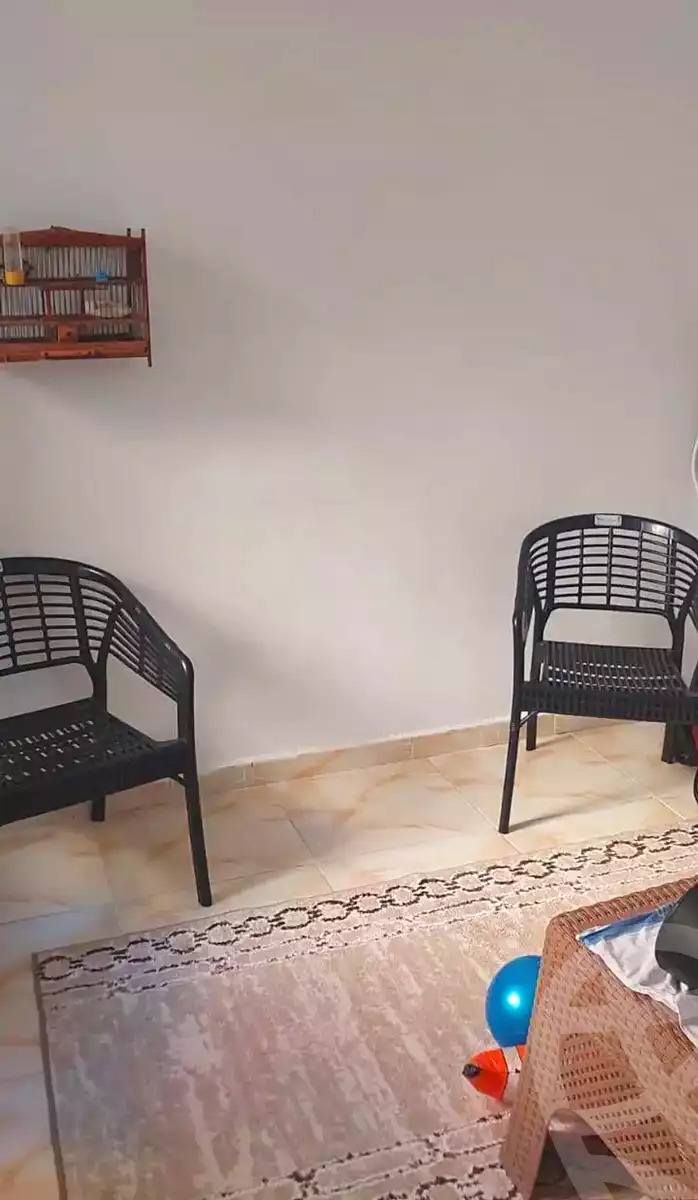 https://aqarmap.com.eg/ar/listing/7026800-for-sale-alexandria-moharram-bey-erfan-st