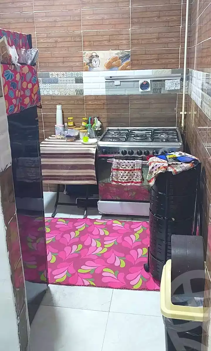 https://aqarmap.com.eg/ar/listing/7026800-for-sale-alexandria-moharram-bey-erfan-st