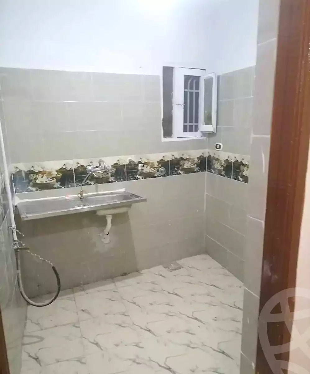 https://aqarmap.com.eg/ar/listing/7026834-for-sale-alexandria-al-agamy-lbytsh-el-bostan-st