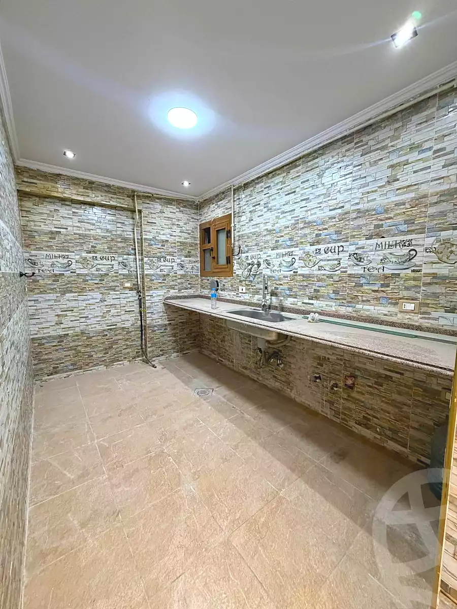 https://aqarmap.com.eg/ar/listing/7027609-for-sale-alexandria-al-agamy-lbytsh-el-reyad-st