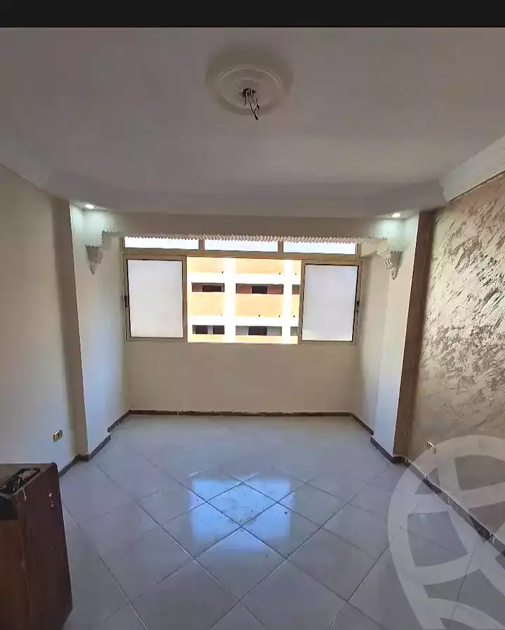 https://aqarmap.com.eg/ar/listing/7027636-for-sale-alexandria-lsywf-el-falki