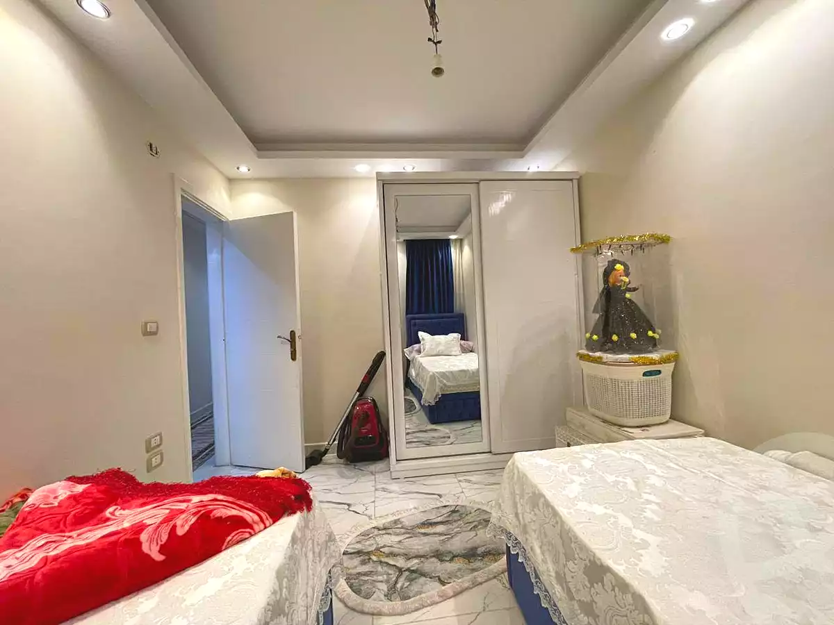 https://aqarmap.com.eg/en/listing/7028260-for-sale-cairo-elnozha-Streettt-27