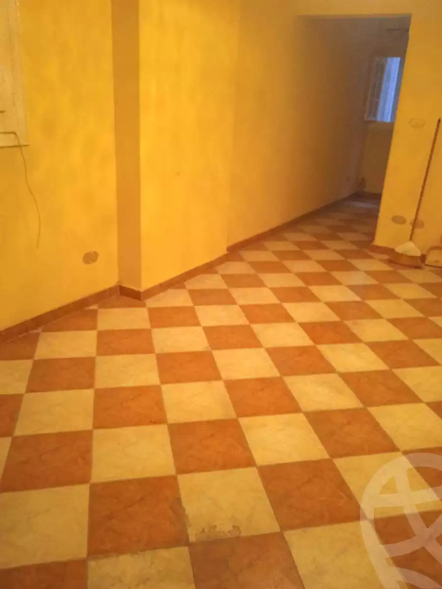 https://aqarmap.com.eg/ar/listing/7028370-for-sale-alexandria-moharram-bey-el-rasafa-st