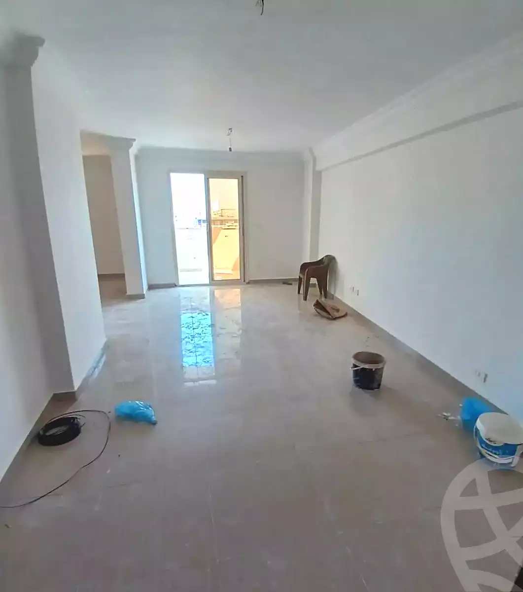 https://aqarmap.com.eg/ar/listing/7028418-for-sale-alexandria-el-asafra-l-sfr-bhry-el-geish-rd