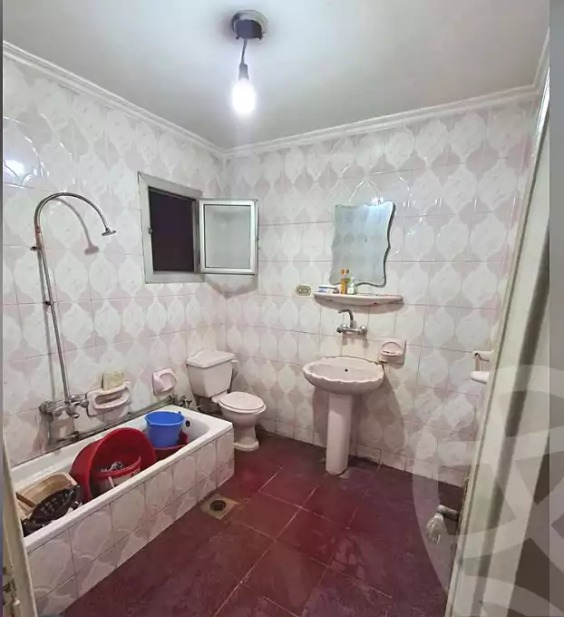 https://aqarmap.com.eg/en/listing/7028500-for-sale-alexandria-lsywf-gamila-abu-herid-st