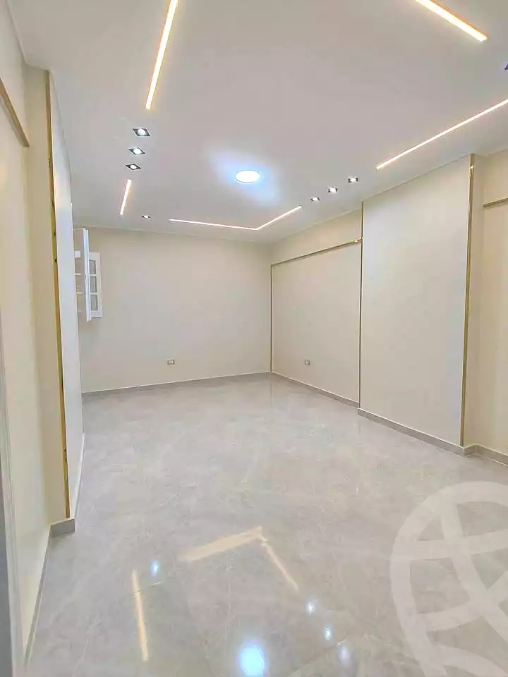 https://aqarmap.com.eg/en/listing/7028514-for-sale-alexandria-sydy-bshr-sydy-bshr-bhry-shr-mhmwd-l-yswy