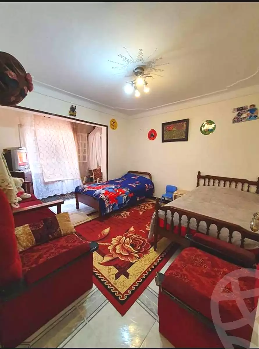 https://aqarmap.com.eg/en/listing/7028745-for-sale-alexandria-al-agamy-el-hanouvel-trablose-st