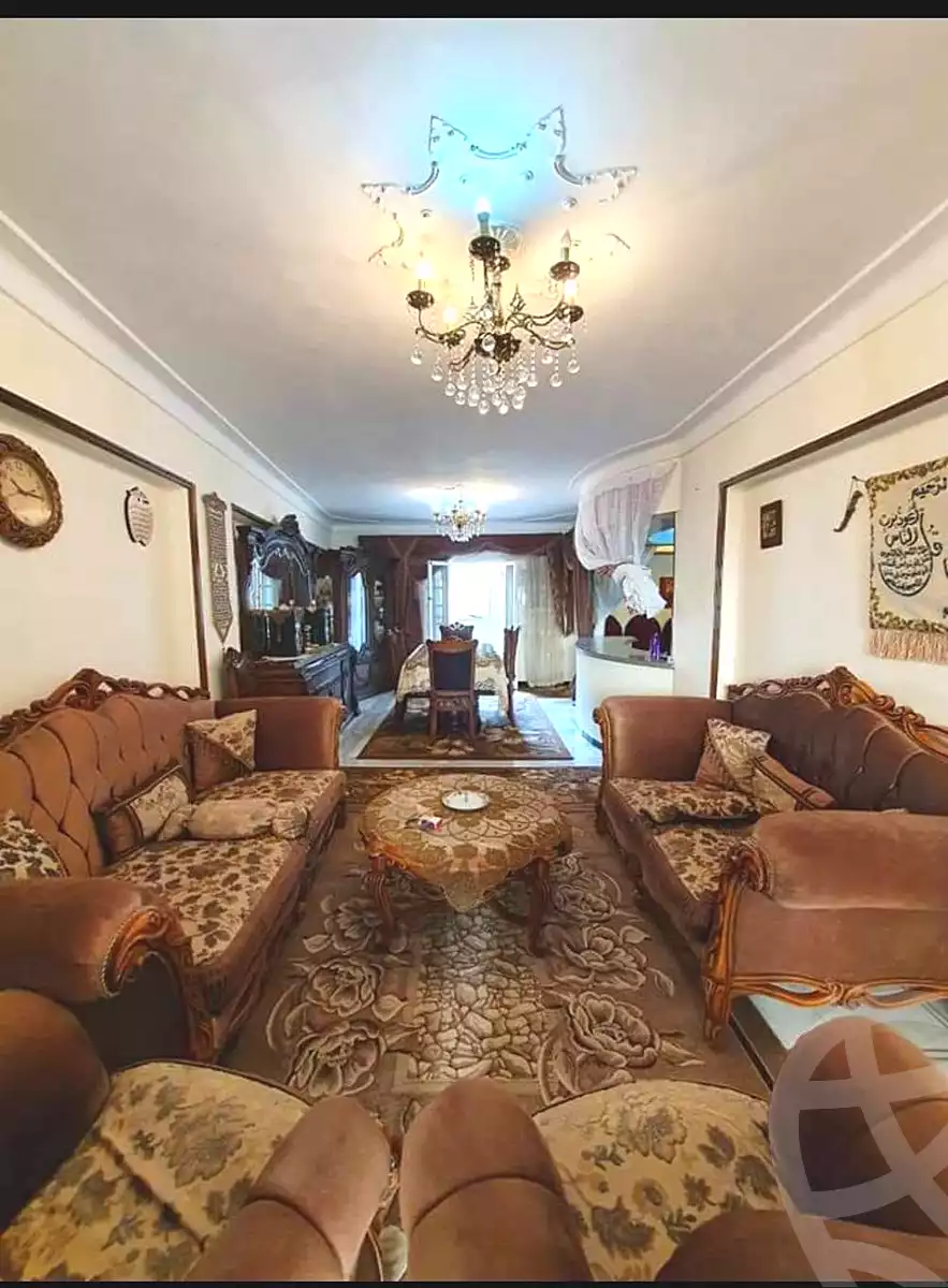 https://aqarmap.com.eg/en/listing/7028745-for-sale-alexandria-al-agamy-el-hanouvel-trablose-st