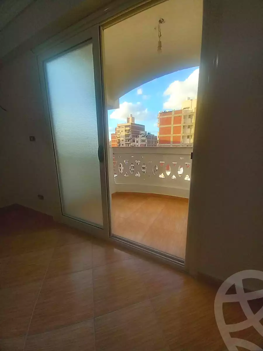 https://aqarmap.com.eg/en/listing/7028761-for-sale-alexandria-sydy-bshr-sydy-bshr-bhry