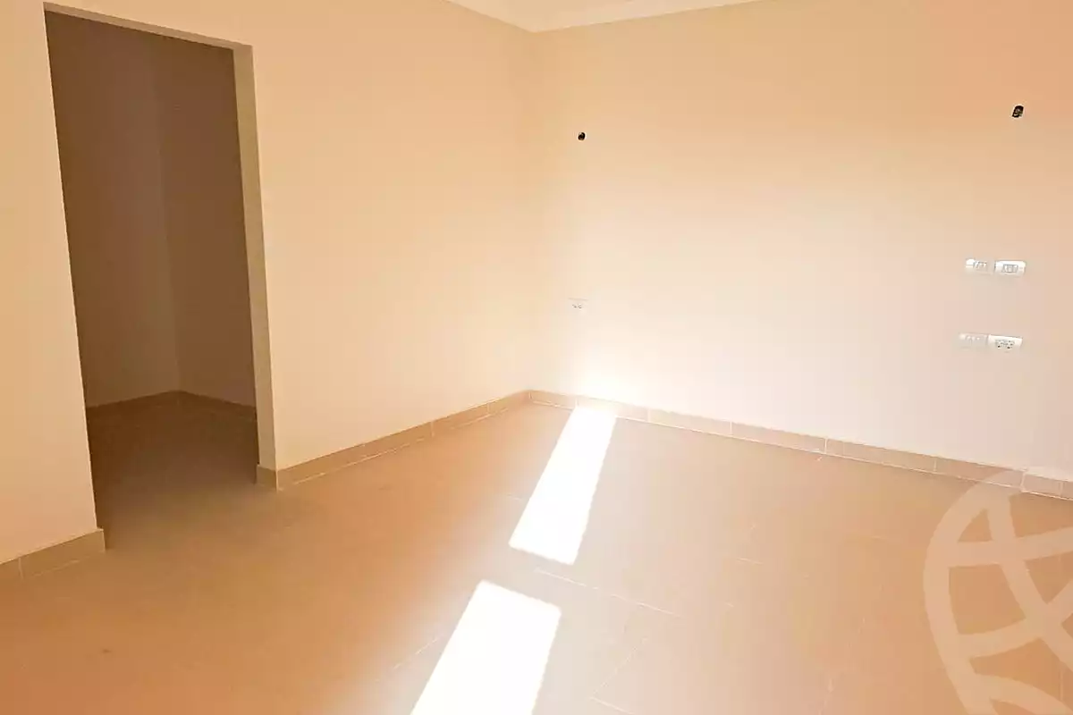 شقة بـ٣ غرف نوم في Sawary ، صورة ٦ من ٨