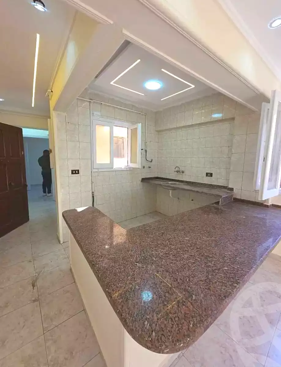 https://aqarmap.com.eg/en/listing/7030127-for-sale-alexandria-al-agamy-el-hanouvel-el-madina-el-monawwara-st