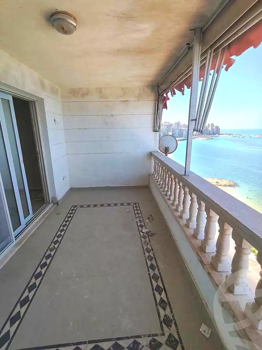 https://aqarmap.com.eg/ar/listing/7030419-for-sale-alexandria-el-asafra-l-sfr-bhry-el-geish-rd