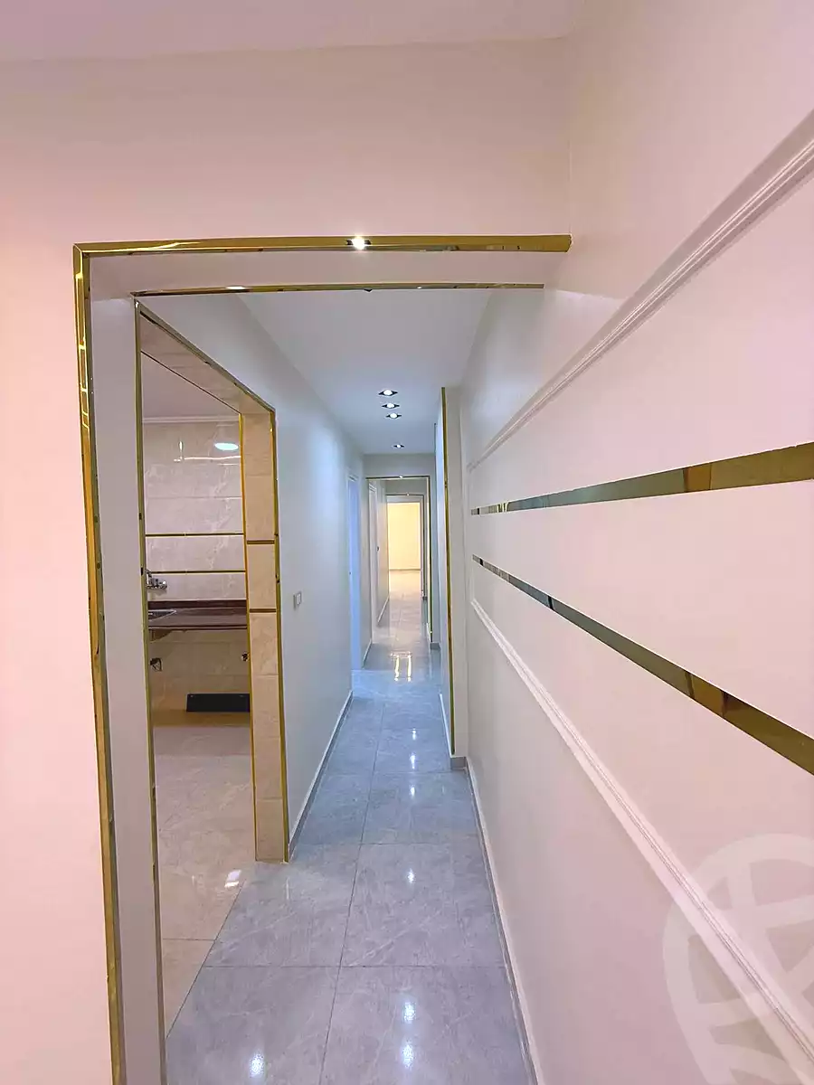 https://aqarmap.com.eg/ar/listing/7030686-for-sale-alexandria-sydy-bshr-sydy-bshr-bhry-street-15