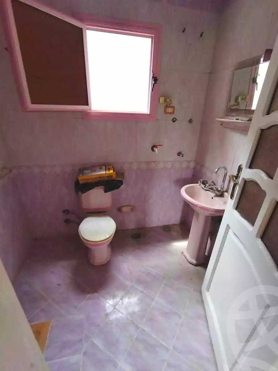 https://aqarmap.com.eg/en/listing/7031075-for-sale-alexandria-al-agamy-bw-ywsf