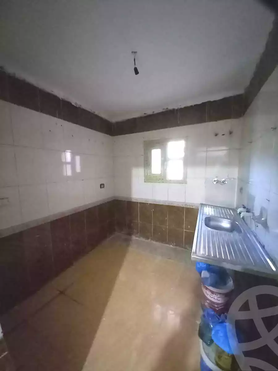 https://aqarmap.com.eg/ar/listing/7031084-for-sale-alexandria-al-agamy-lbytsh