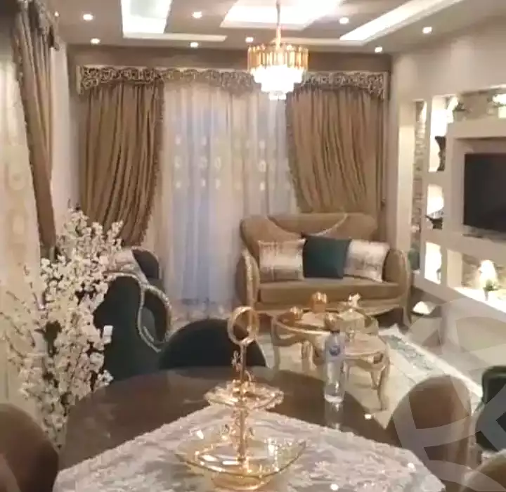 https://aqarmap.com.eg/ar/listing/7031088-for-sale-alexandria-al-agamy-bw-ywsf