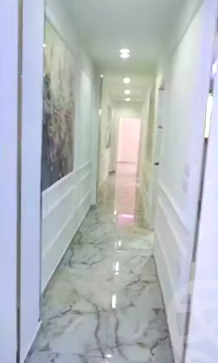 https://aqarmap.com.eg/ar/listing/7031371-for-sale-cairo-el-haram-el-talbya-hossam-el-deen-st