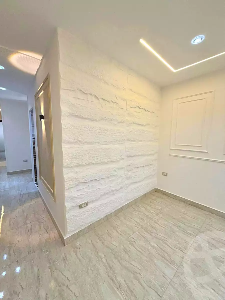 https://aqarmap.com.eg/ar/listing/7031469-for-sale-alexandria-al-agamy-lbytsh-al-kaada-st