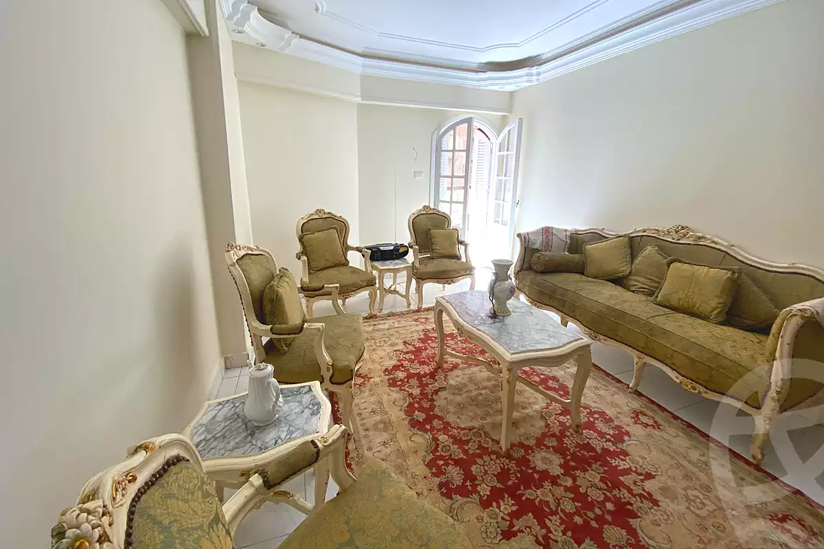 https://aqarmap.com.eg/ar/listing/7031631-for-sale-alexandria-ibrahimia-omar-zafan-st