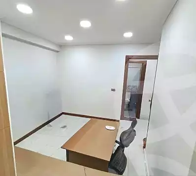 https://aqarmap.com.eg/ar/listing/7031736-for-sale-alexandria-moharram-bey-grin-st