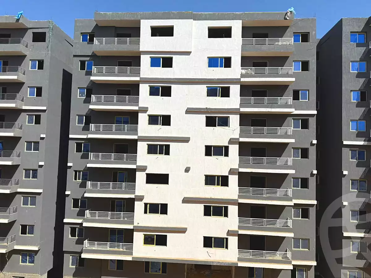 https://aqarmap.com.eg/ar/listing/7031700-for-sale-cairo-new-administrative-capital-r7-kmbwnd-stw