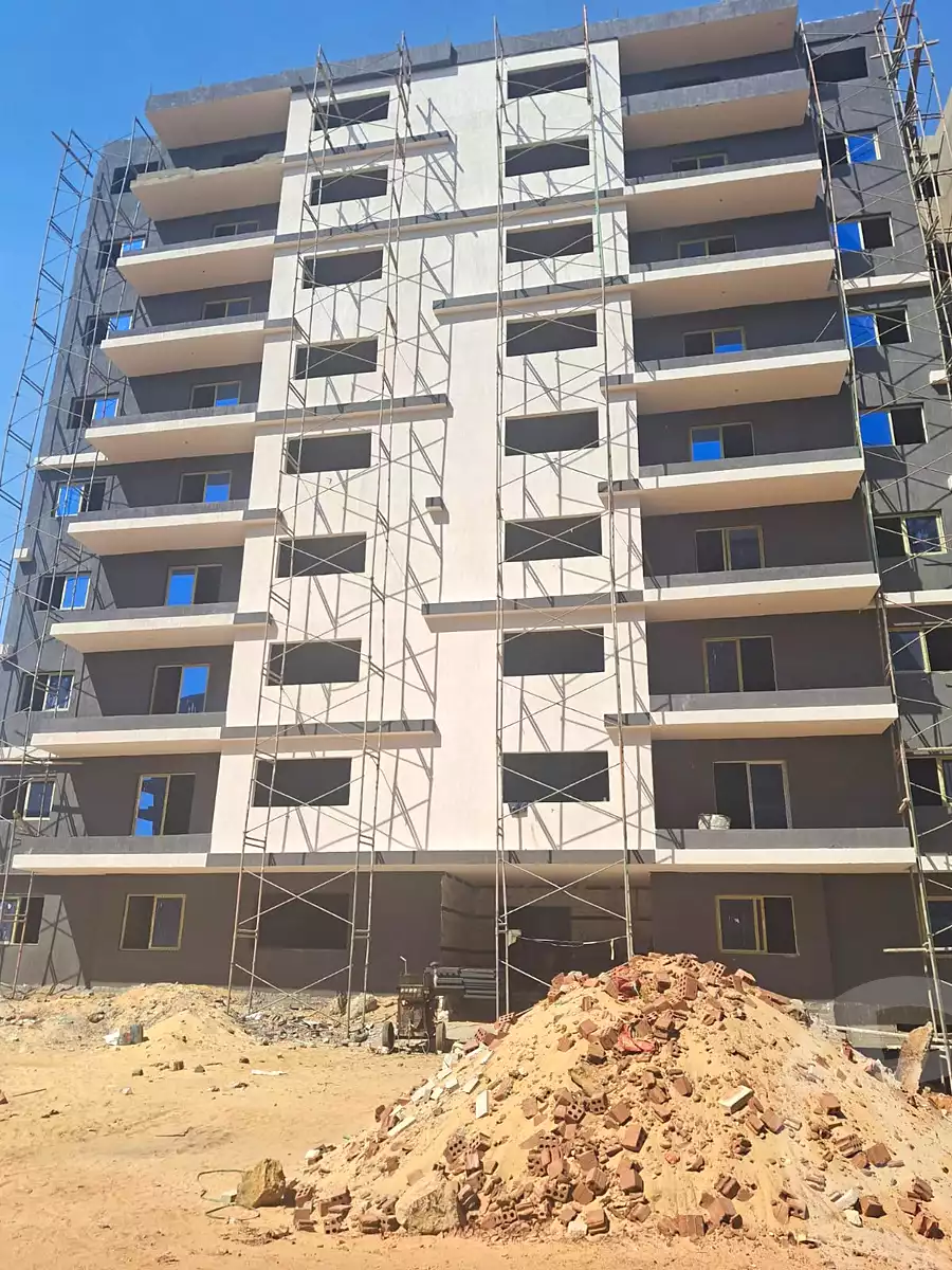 https://aqarmap.com.eg/en/listing/7031761-for-sale-cairo-new-administrative-capital-r7-kmbwnd-stw