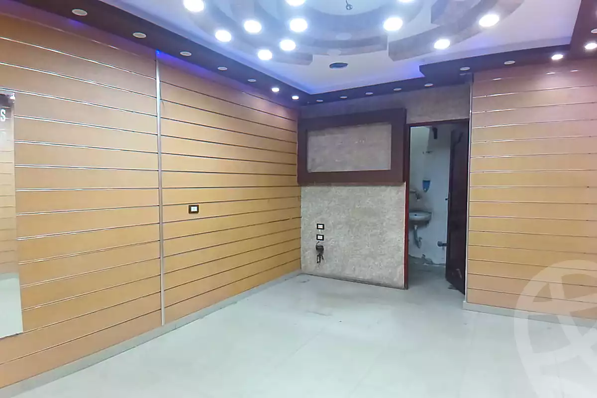 https://aqarmap.com.eg/ar/listing/7031798-for-sale-alexandria-lauran-shaarawy-st
