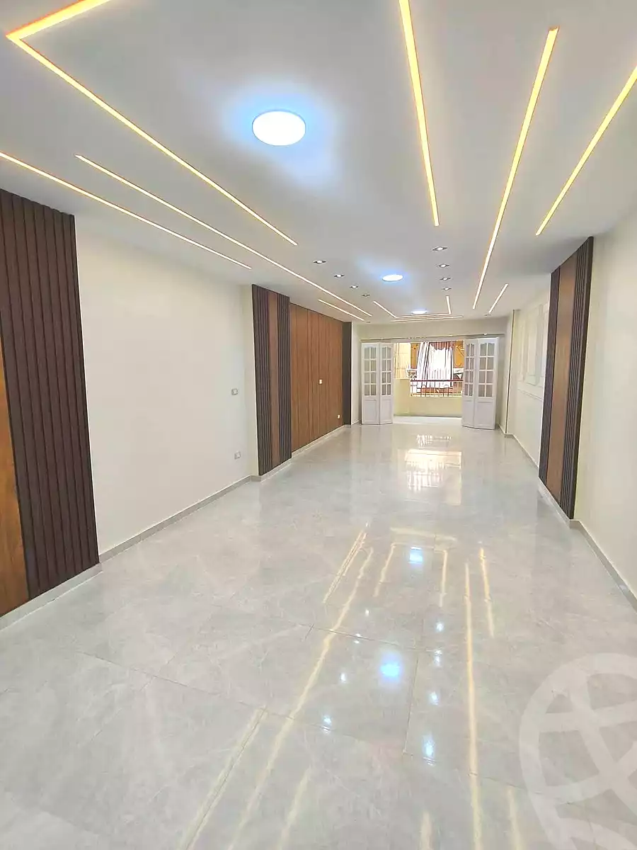 https://aqarmap.com.eg/ar/listing/7032135-for-sale-alexandria-sydy-bshr