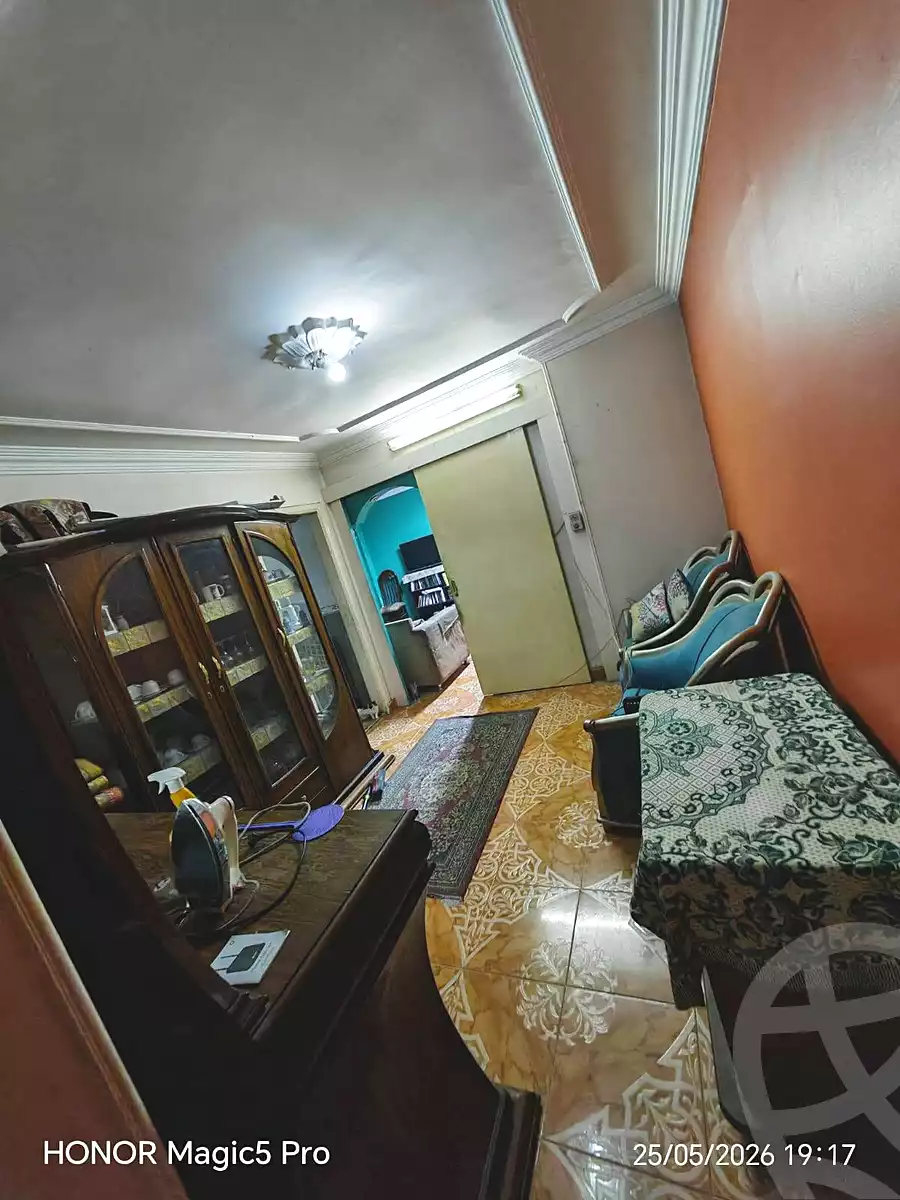 https://aqarmap.com.eg/ar/listing/7032273-for-sale-cairo-helwan-helwan-el-sharkeya-borhan-st