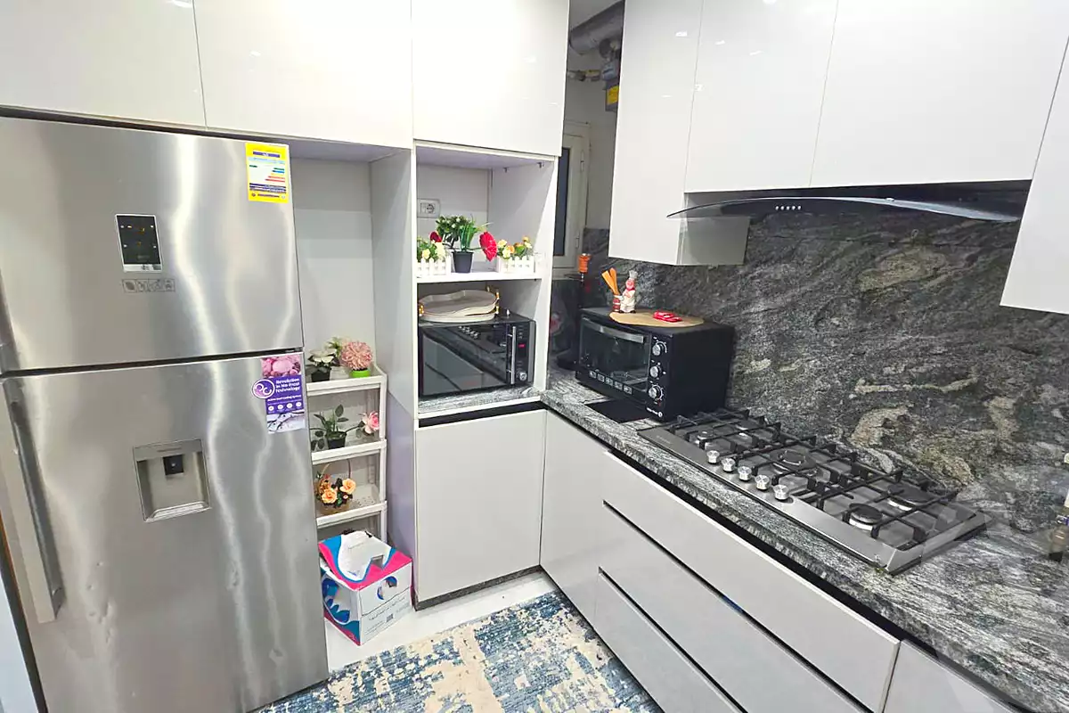 https://aqarmap.com.eg/en/listing/7032278-for-sale-alexandria-el-asafra-l-sfr-bhry-el-geish-rd