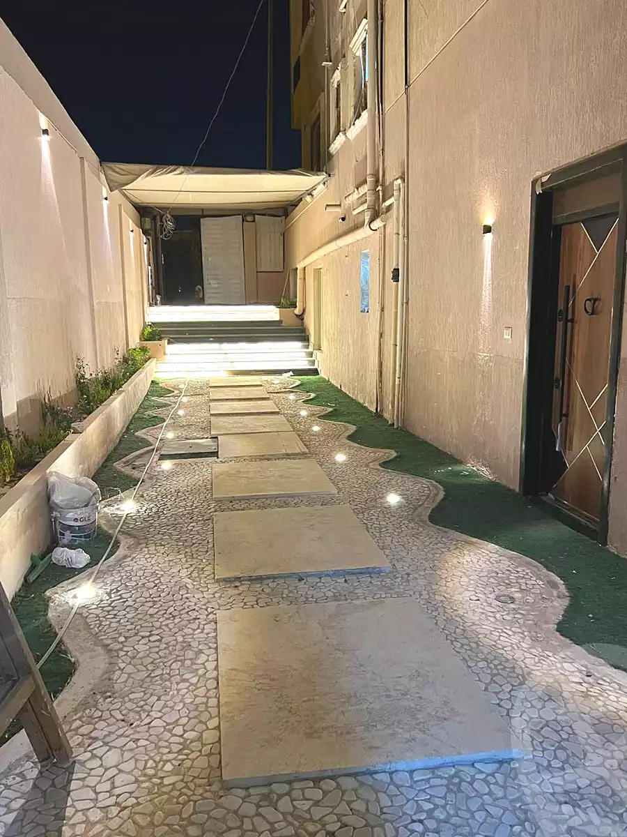 https://aqarmap.com.eg/ar/listing/7032307-for-sale-cairo-el-sheikh-zayed-city-el-hay-elsabeaa-lhy-lsb