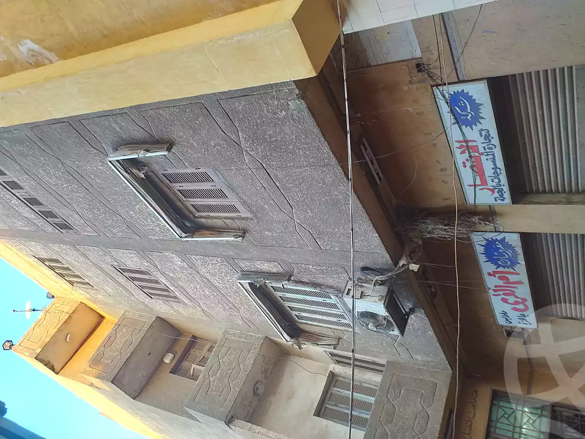 https://aqarmap.com.eg/ar/listing/7032389-for-sale-cairo-downtown-el-darb-elahmer-abou-harbaya-st