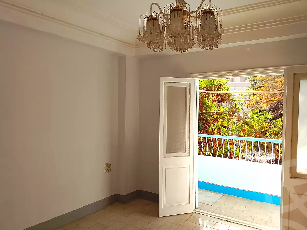 https://aqarmap.com.eg/ar/listing/7032457-for-sale-sharqia-zagazig-zagazig-city-ateya-abou-el-fotouh-st