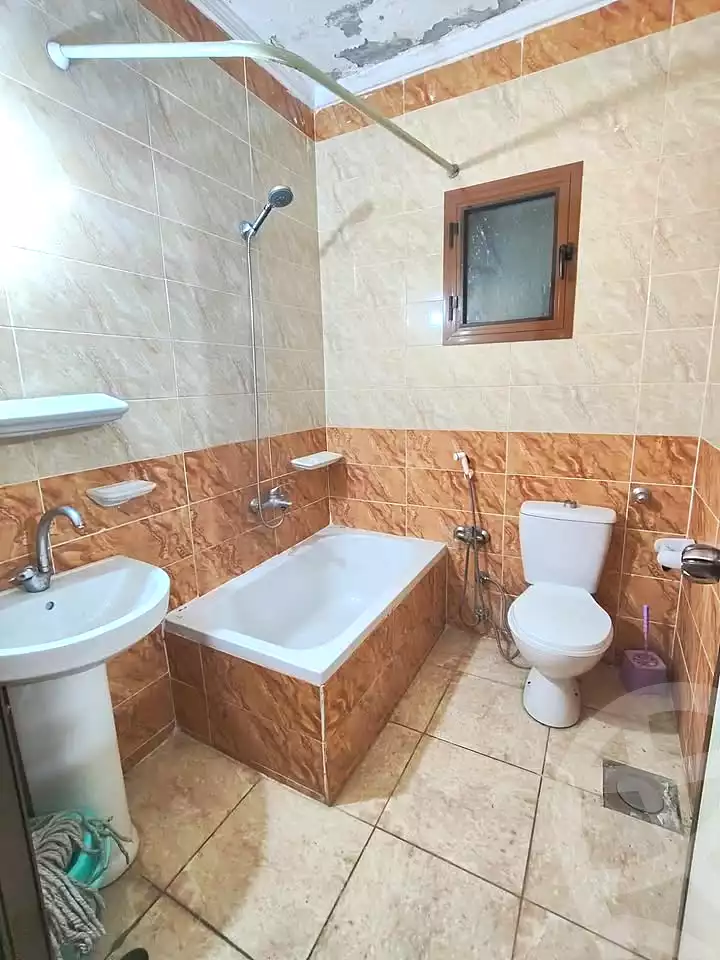 https://aqarmap.com.eg/en/listing/7032641-for-sale-alexandria-el-asafra-l-sfr-bhry