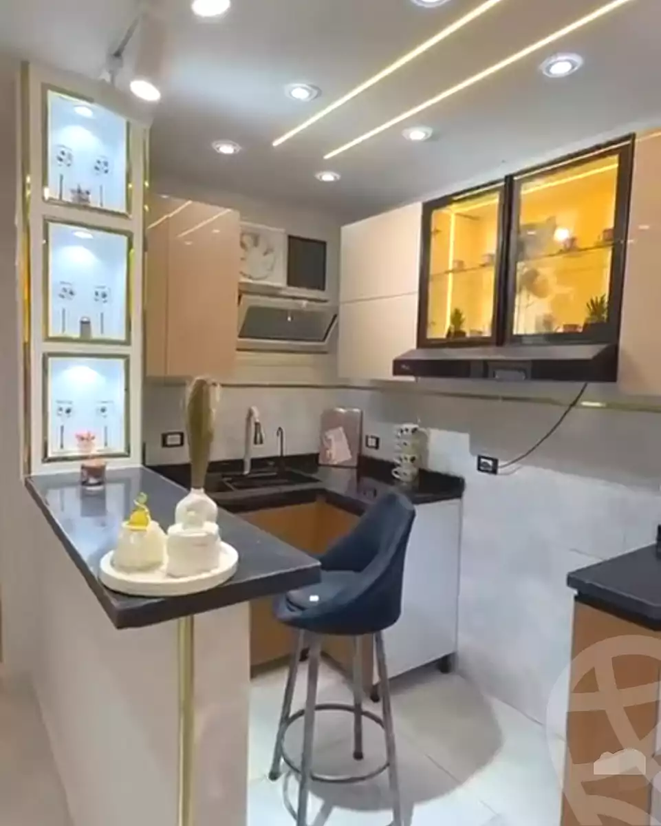 https://aqarmap.com.eg/en/listing/7032781-for-sale-cairo-ain-shams-ahmed-esmat-st