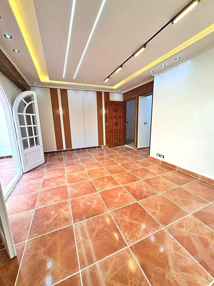 https://aqarmap.com.eg/ar/listing/7032853-for-sale-alexandria-al-agamy-shataa-el-nakheel