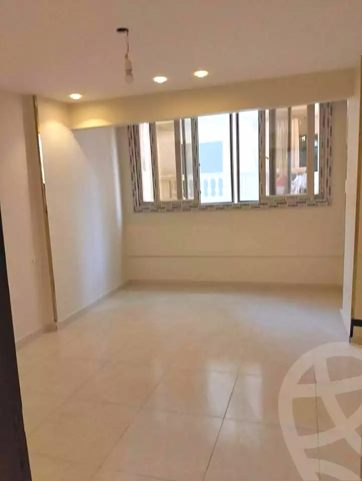 https://aqarmap.com.eg/en/listing/7032875-for-sale-alexandria-el-asafra-shr-jml-bd-lnsr