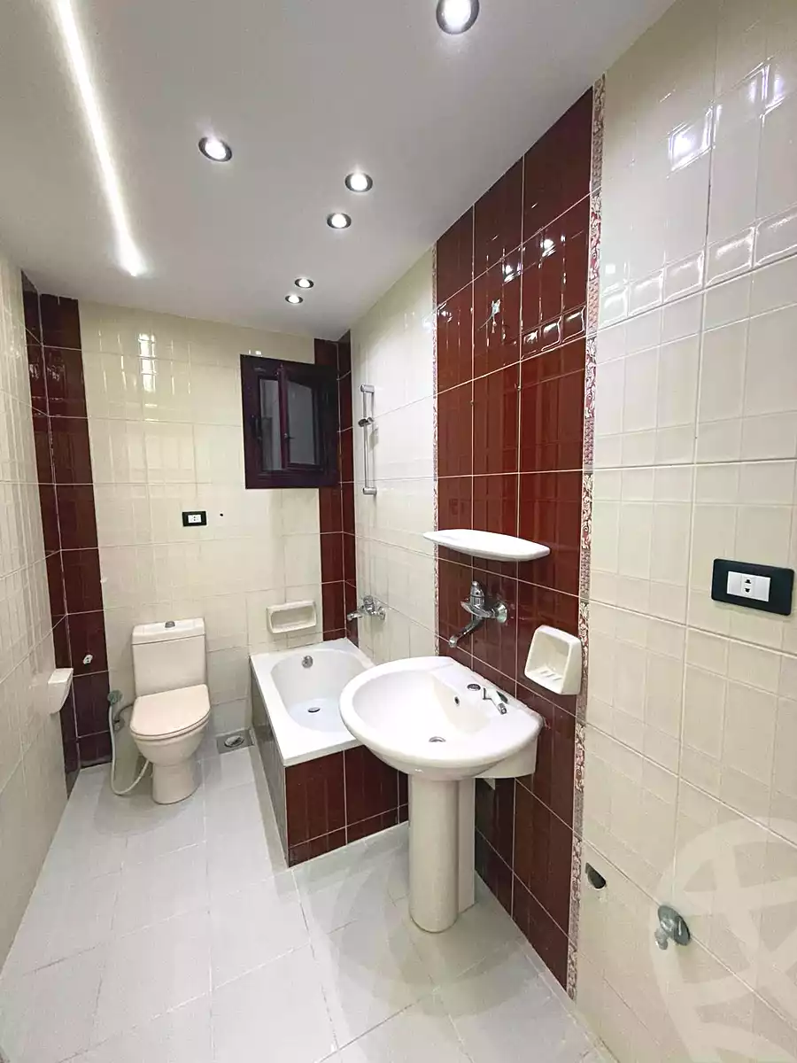 https://aqarmap.com.eg/ar/listing/7032917-for-sale-alexandria-el-asafra-l-sfr-bhry