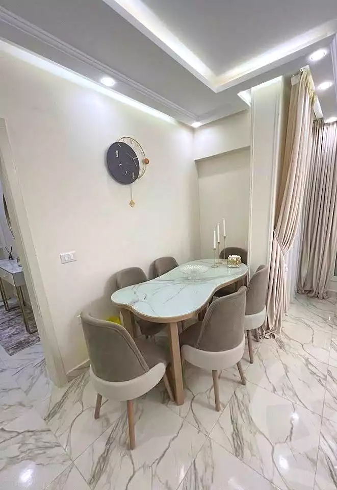 https://aqarmap.com.eg/ar/listing/7032935-for-sale-alexandria-bw-qyr-street-25
