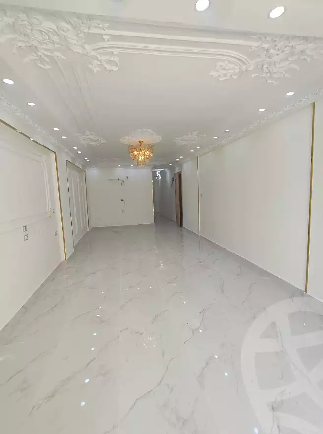 https://aqarmap.com.eg/ar/listing/7032991-for-sale-alexandria-sydy-bshr-sydy-bshr-bhry-khalil-hamada-st
