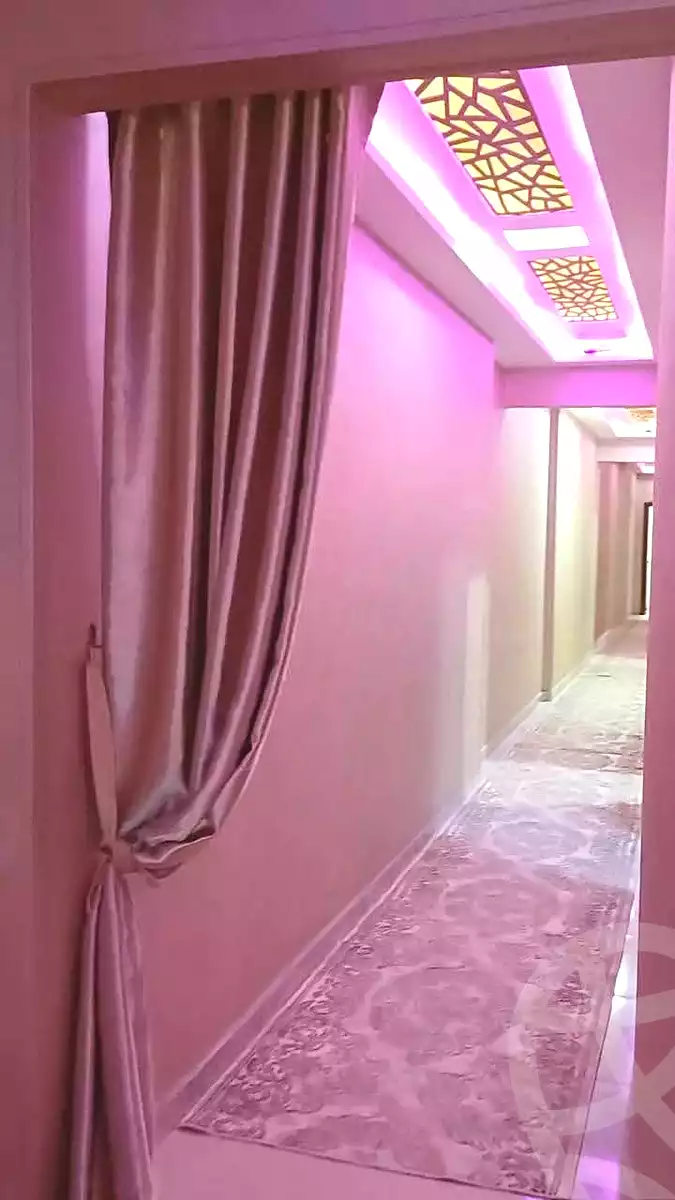 https://aqarmap.com.eg/ar/listing/7033018-for-rent-cairo-helwan-hadayek-helwan-nile-corniche-st
