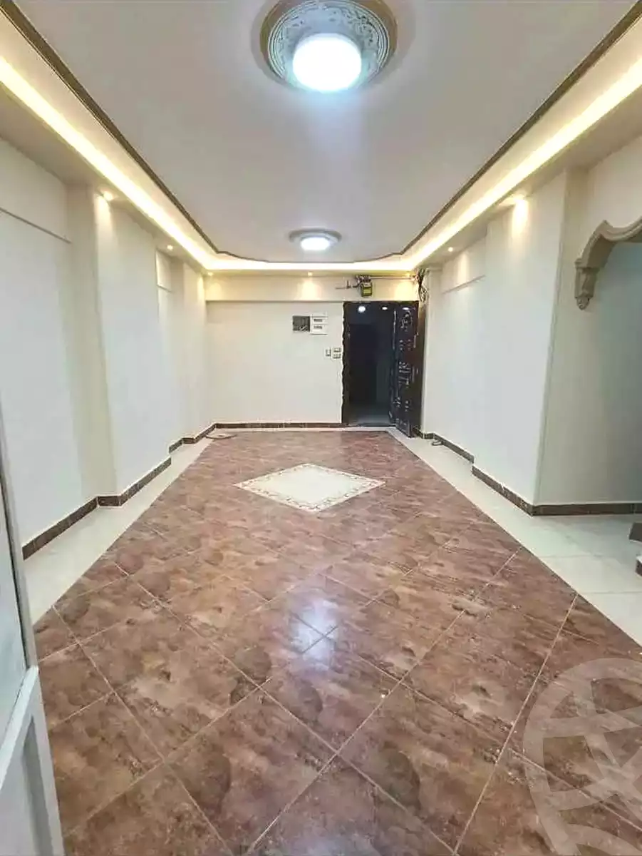 https://aqarmap.com.eg/en/listing/7033073-for-sale-alexandria-lsywf-el-falki